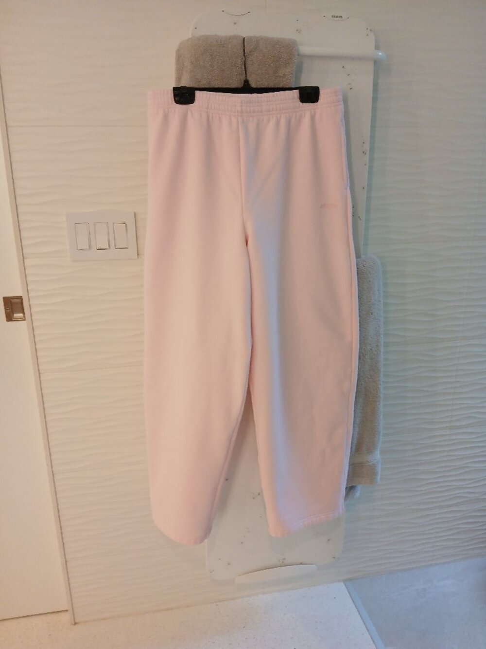 Aritzia sweat pant